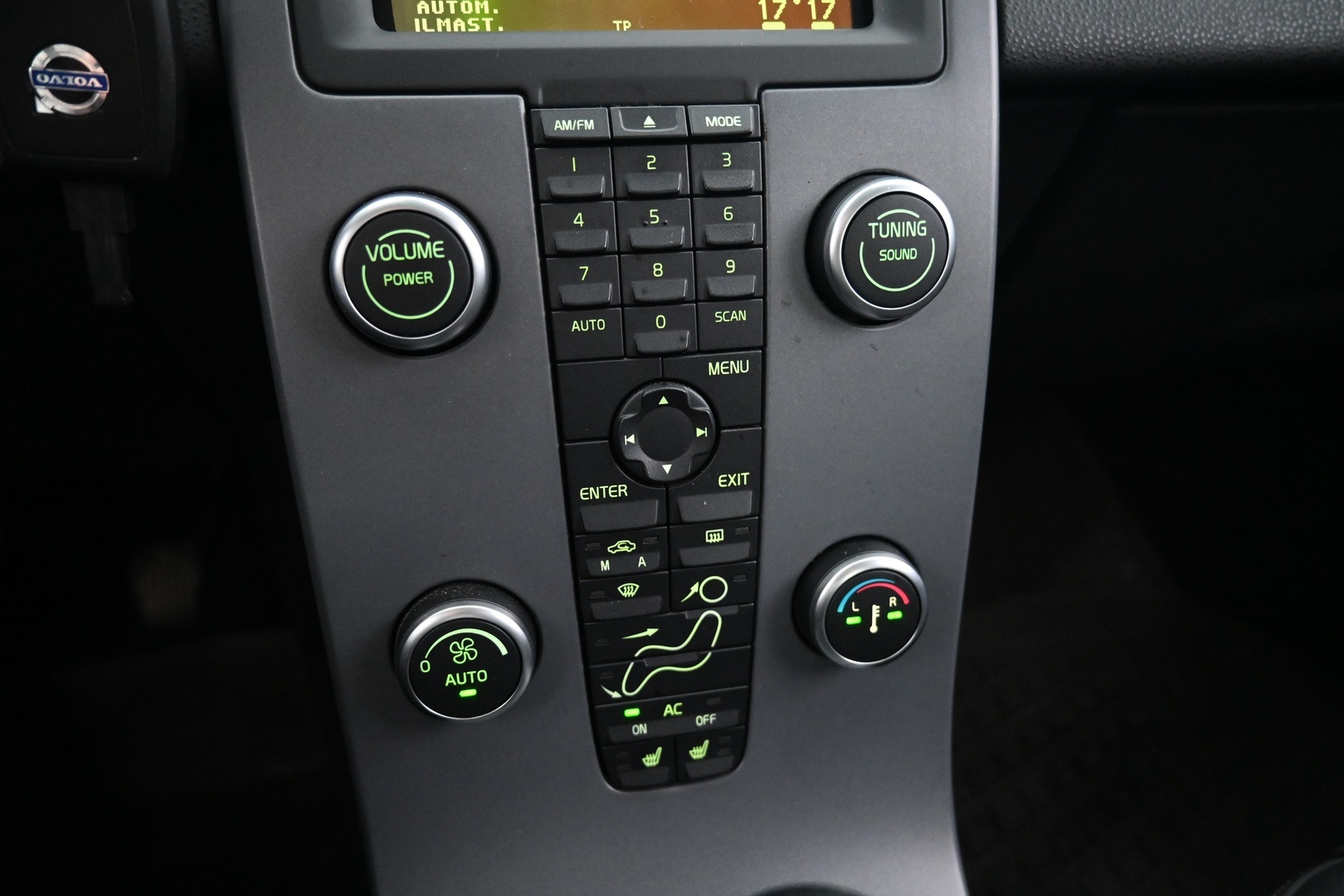 VOLVO S40 2011