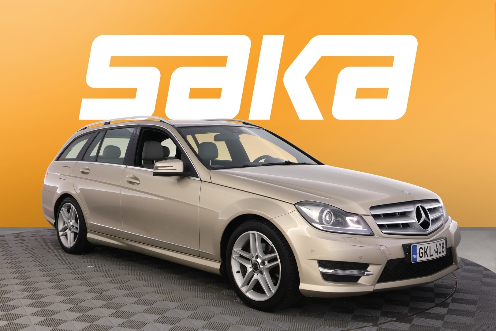 MERCEDES-BENZ C 2012