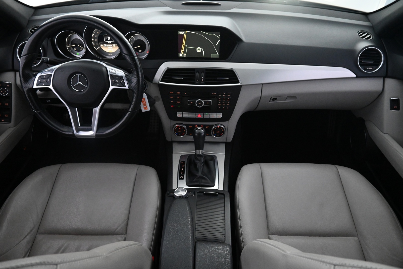 MERCEDES-BENZ C 2012