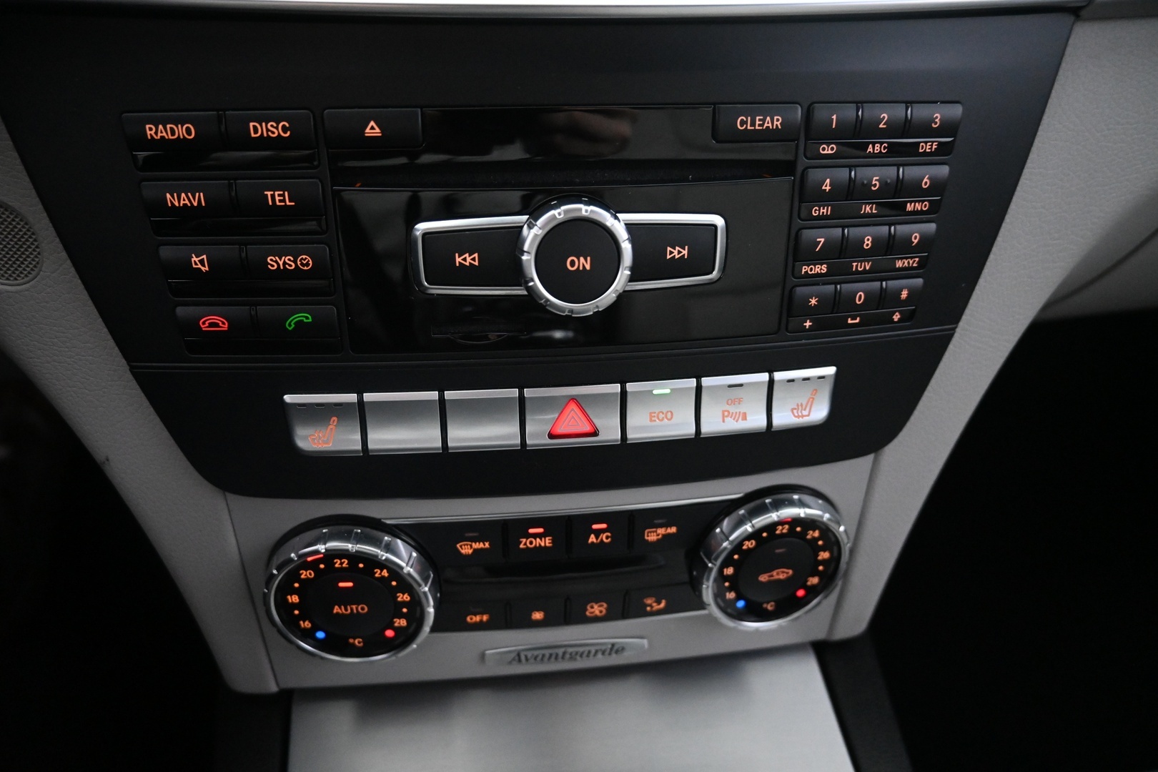 MERCEDES-BENZ C 2012