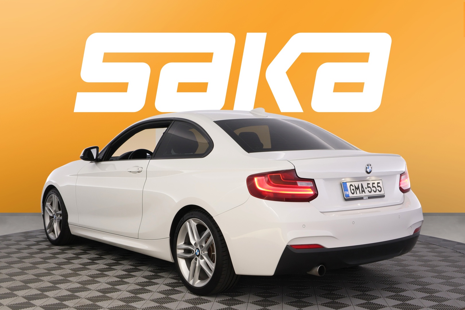 BMW 220 2016