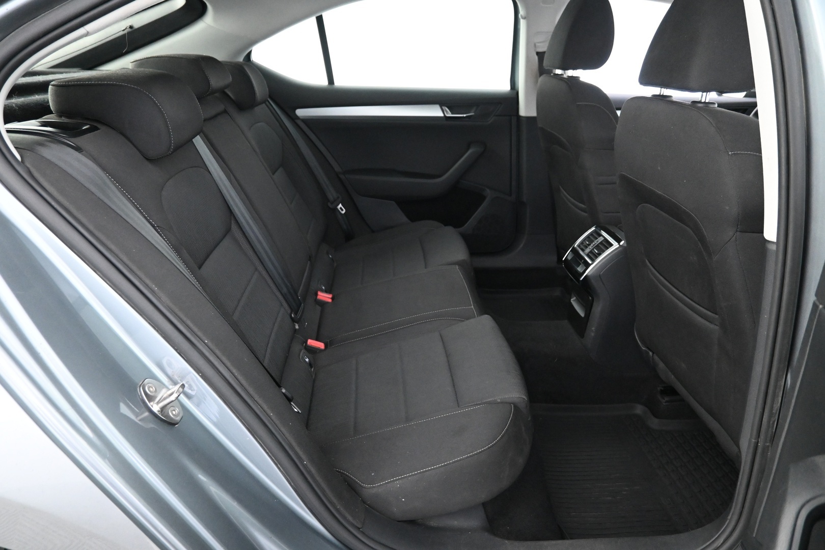 SKODA Superb 2016