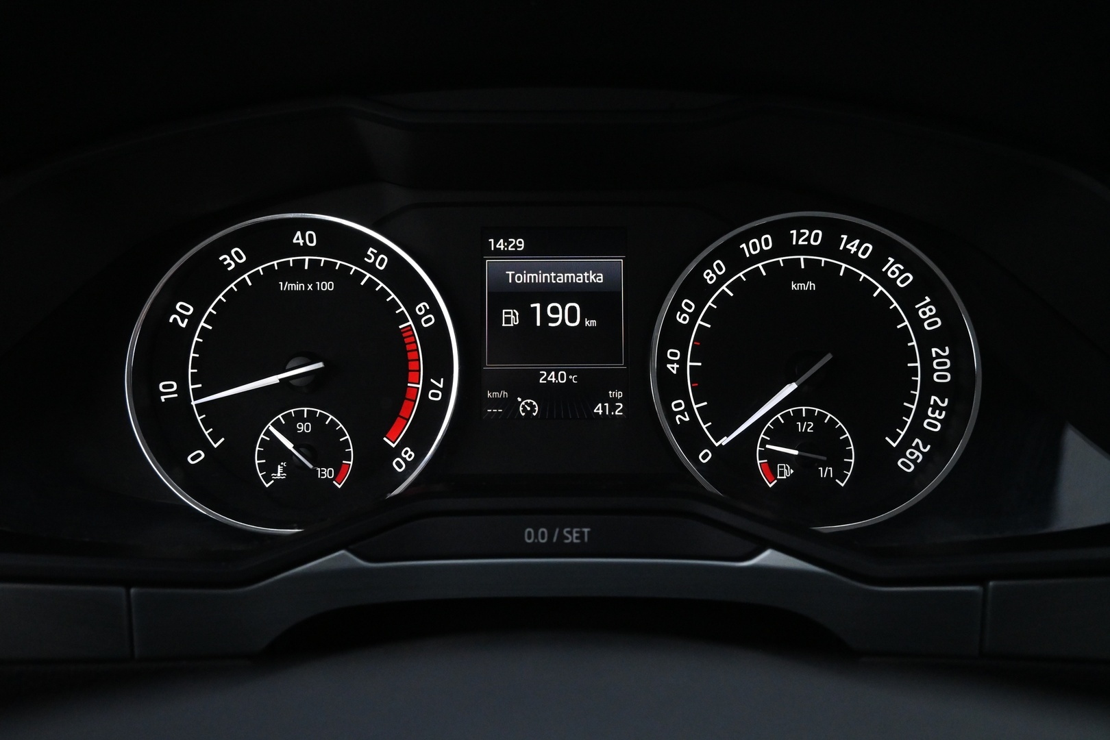 SKODA Superb 2016