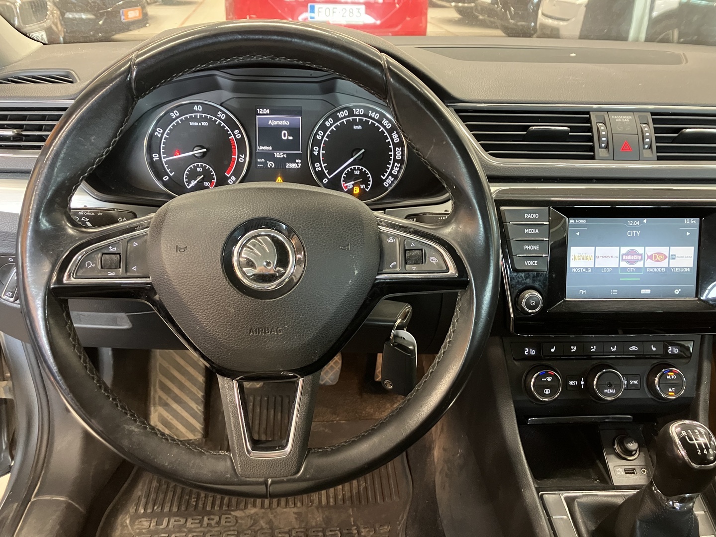 SKODA Superb 2016