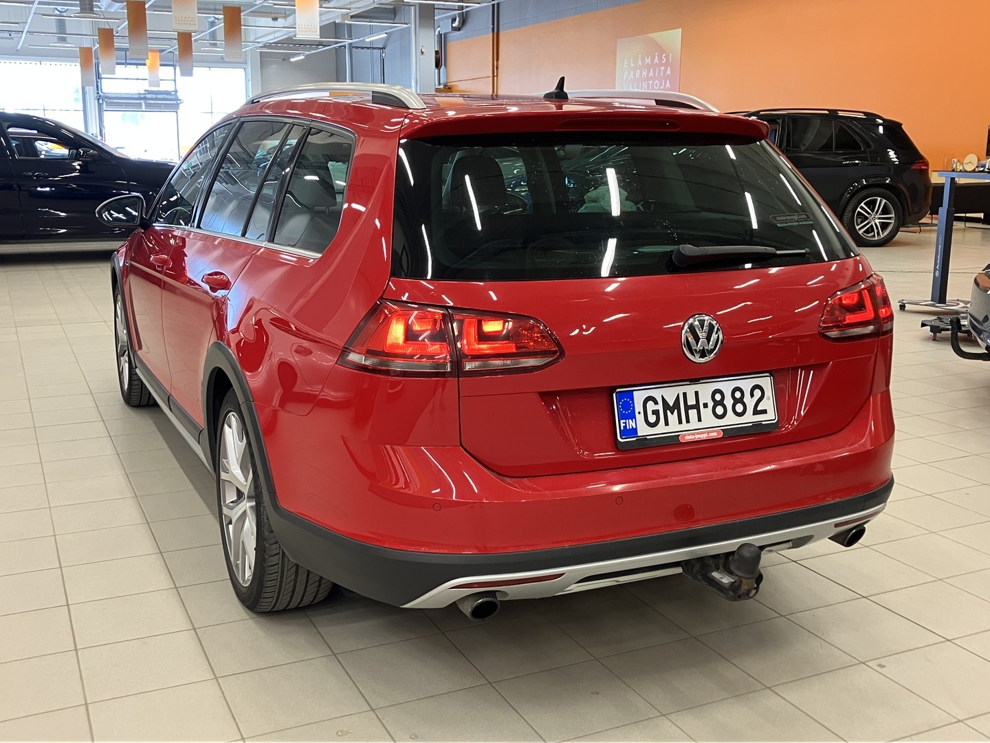 VOLKSWAGEN Golf 2016