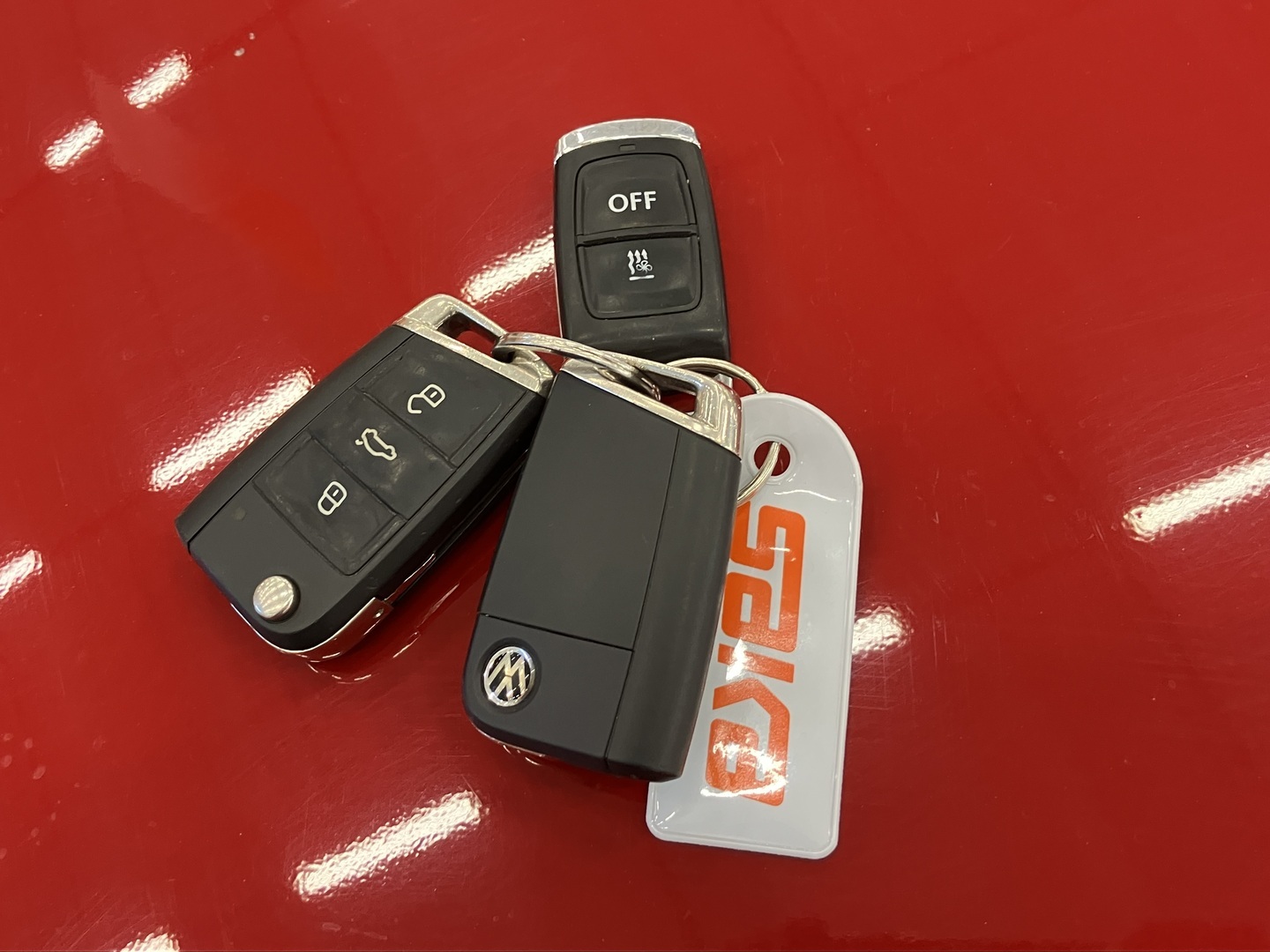 VOLKSWAGEN Golf 2016