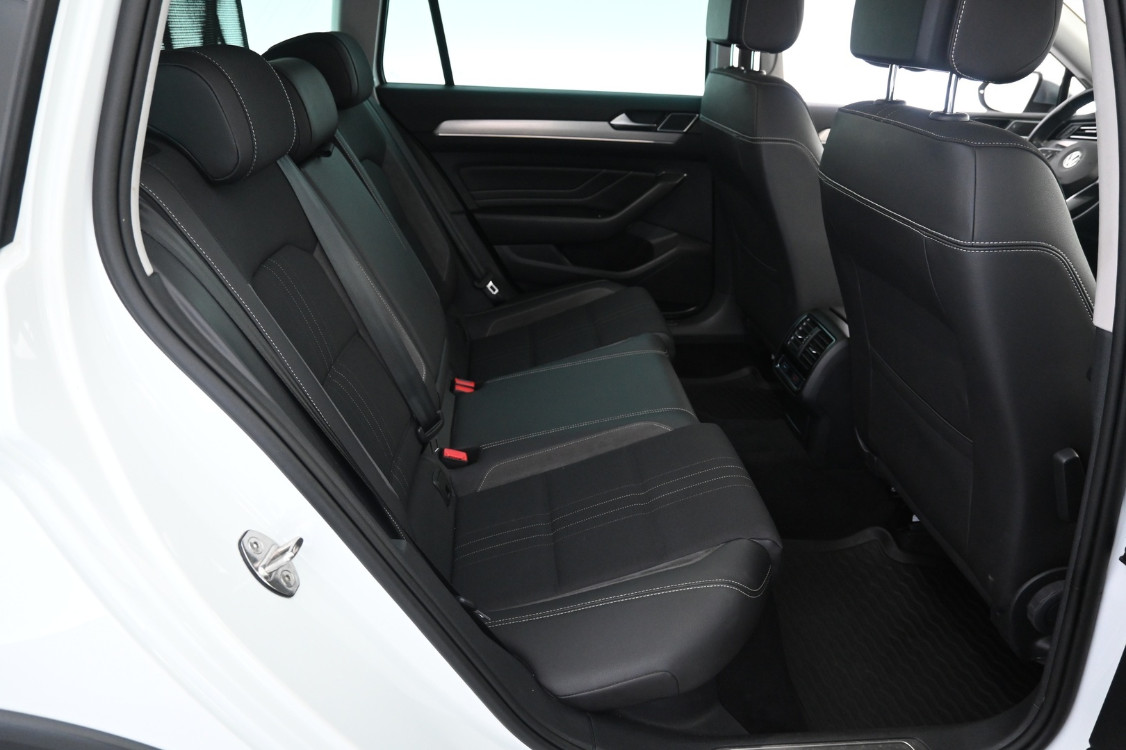 VOLKSWAGEN Passat 2020