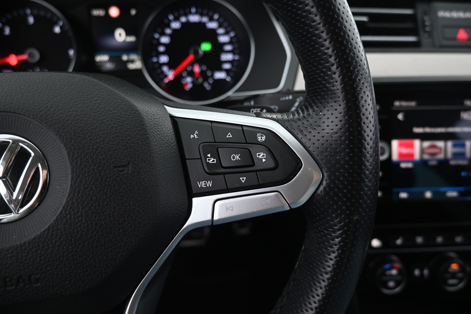 VOLKSWAGEN Passat 2020