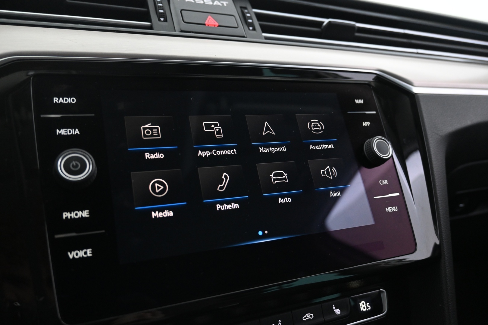 VOLKSWAGEN Passat 2020