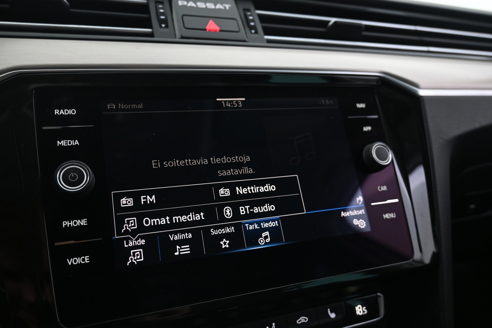 VOLKSWAGEN Passat 2020