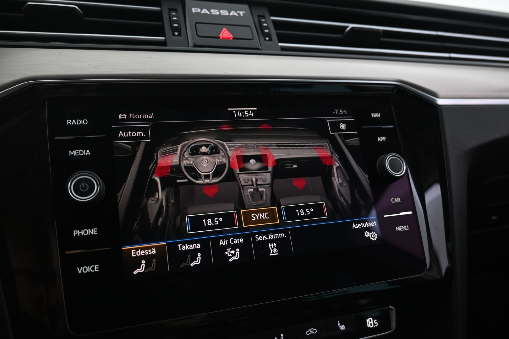 VOLKSWAGEN Passat 2020