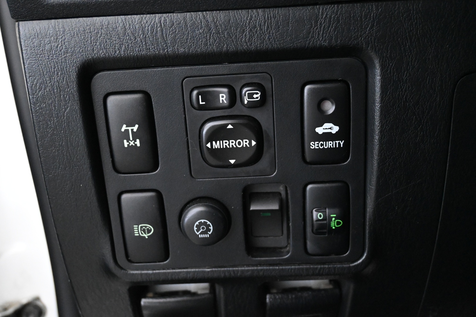 TOYOTA Hilux 2014