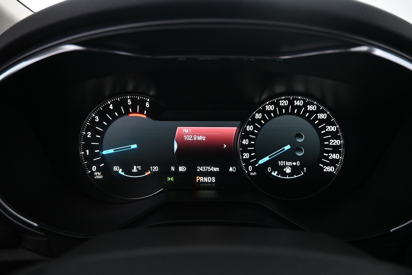 FORD Mondeo 2015
