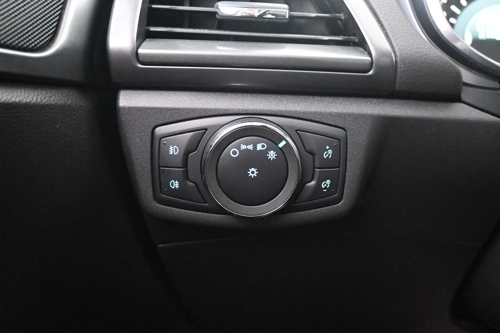 FORD Mondeo 2015
