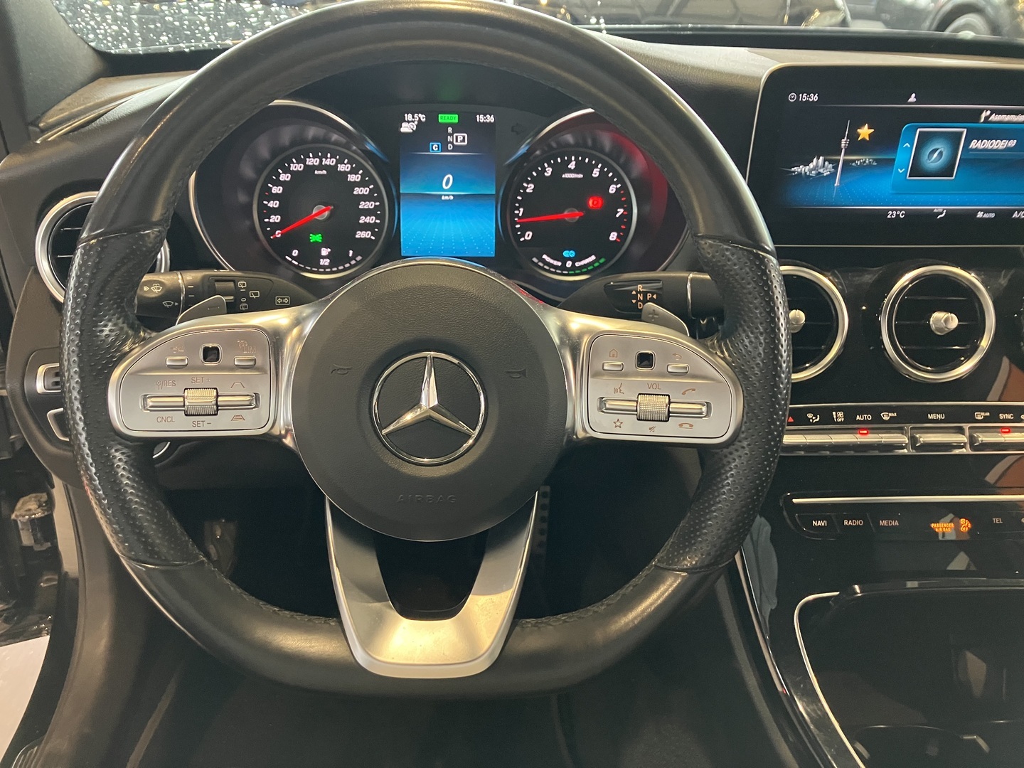 MERCEDES-BENZ C 2020