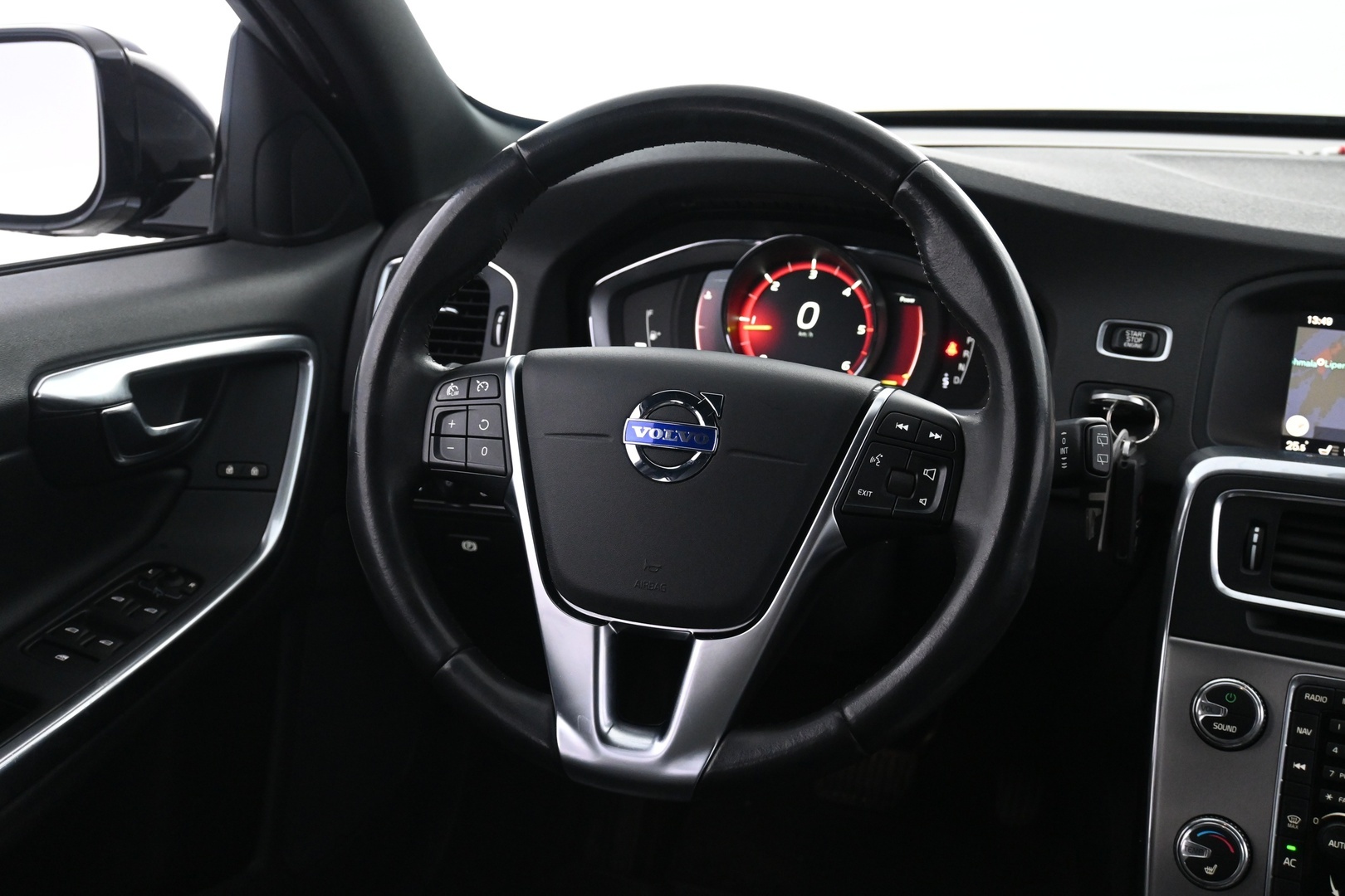 VOLVO V60 Cross Country 2018