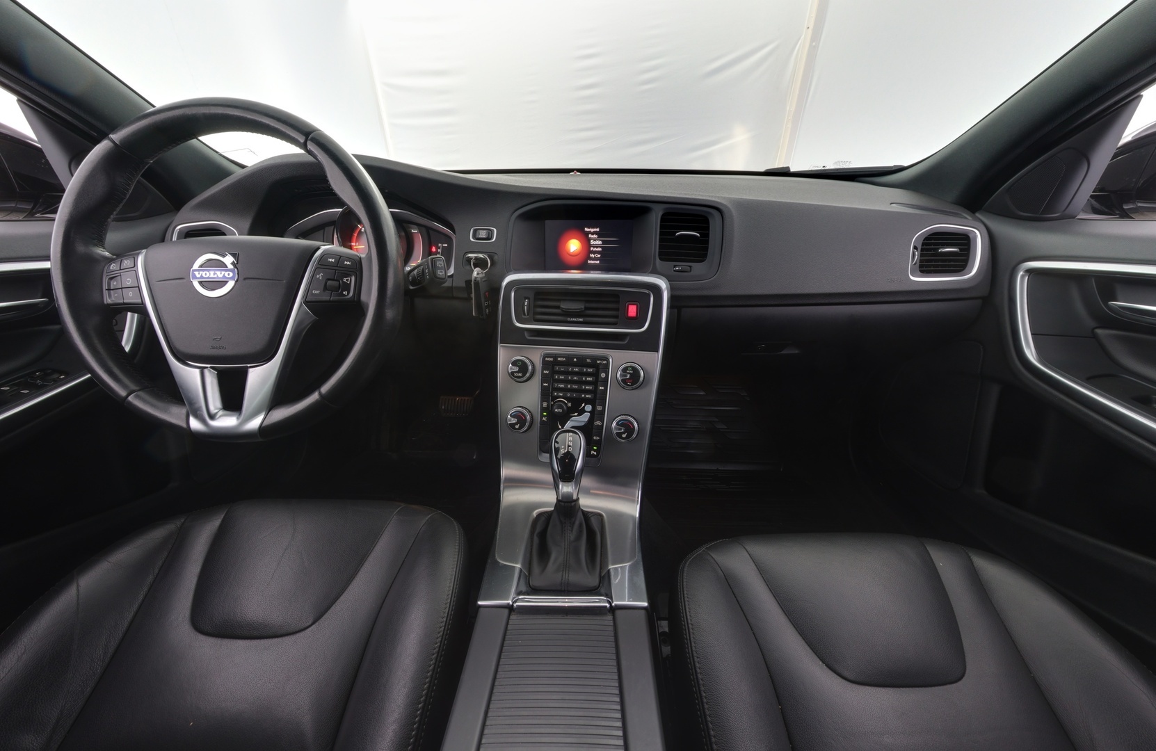 VOLVO V60 Cross Country 2018