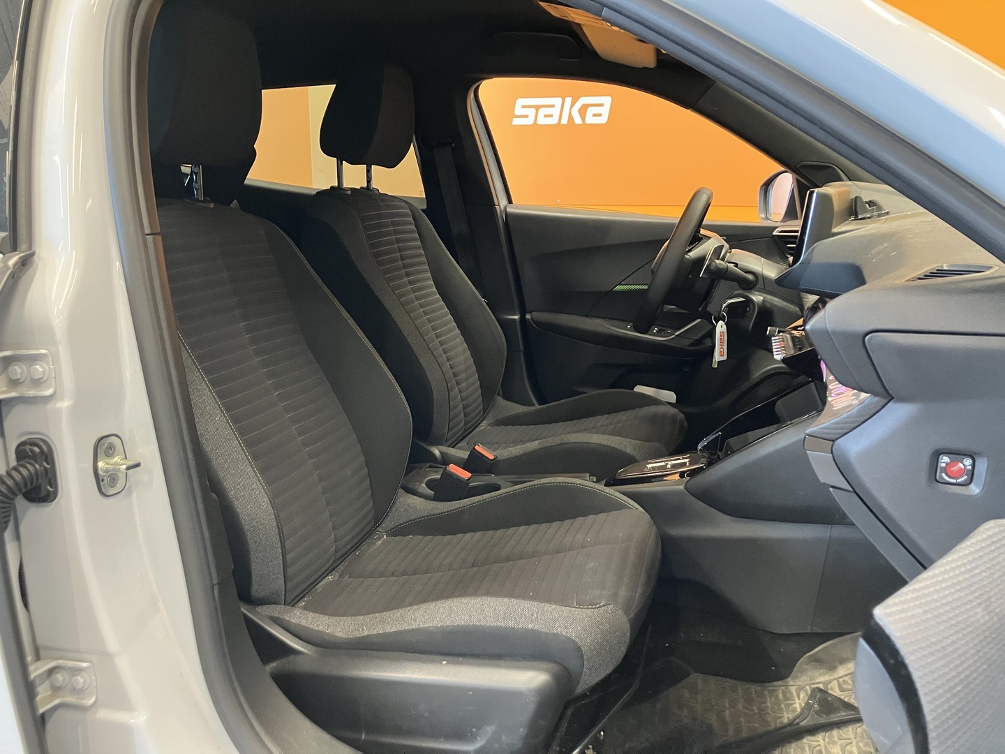 PEUGEOT 2008 2023