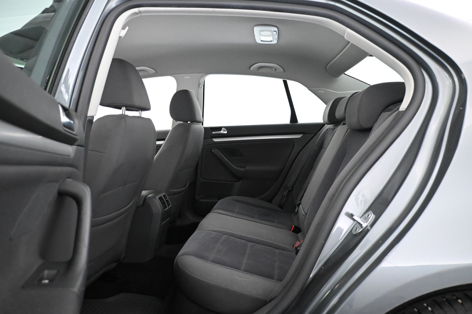 VOLKSWAGEN Jetta 2006