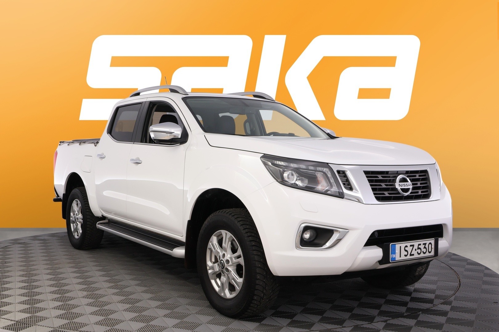 NISSAN Navara 2020