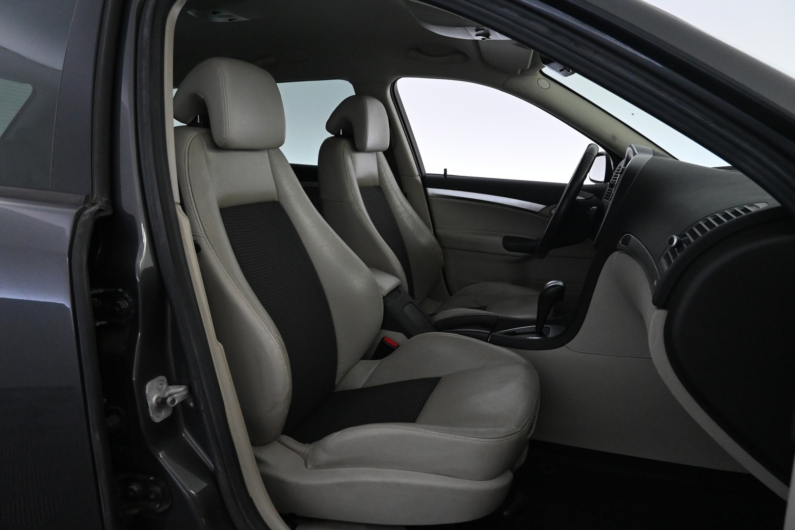 SAAB 9-3 2009