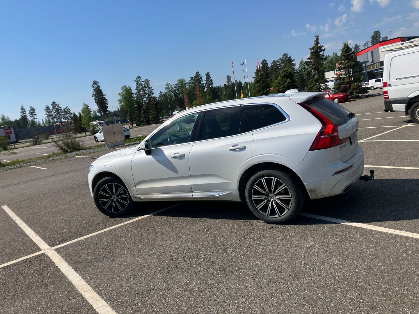 VOLVO XC60 2021