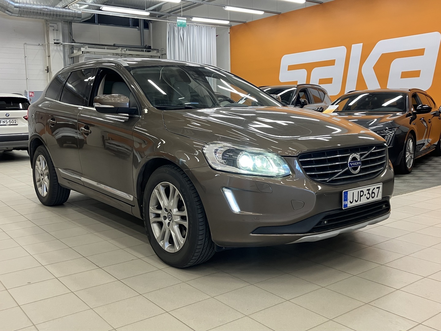 VOLVO XC60 2016