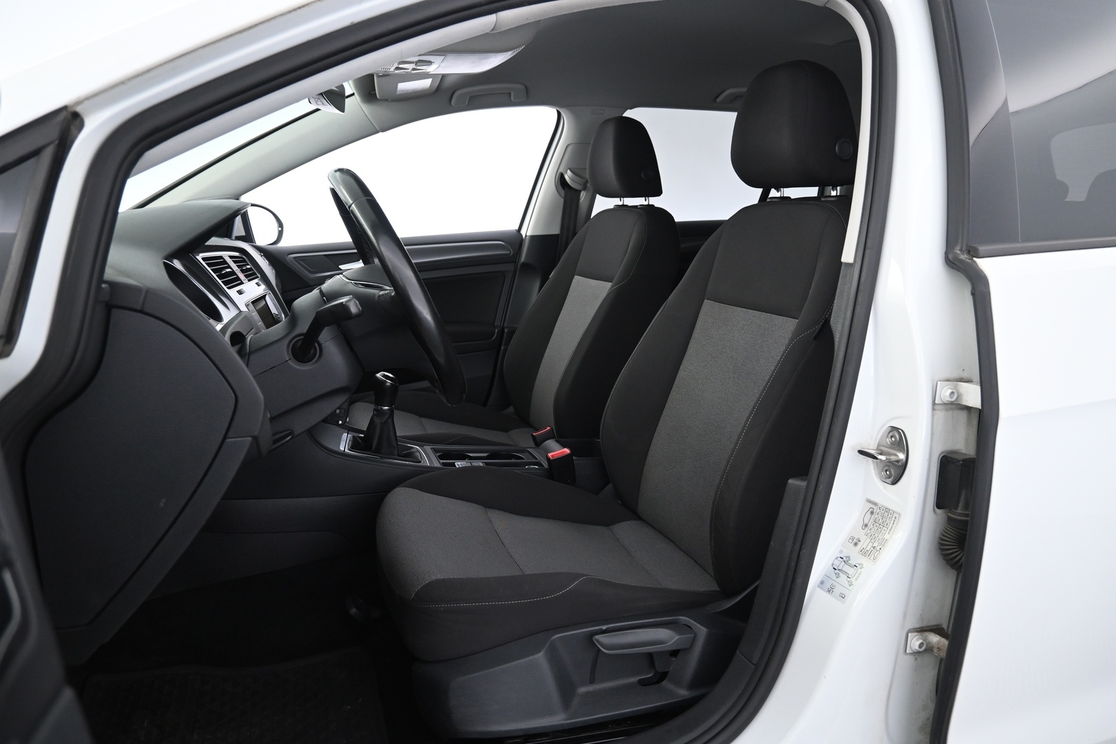 VOLKSWAGEN Golf 2017