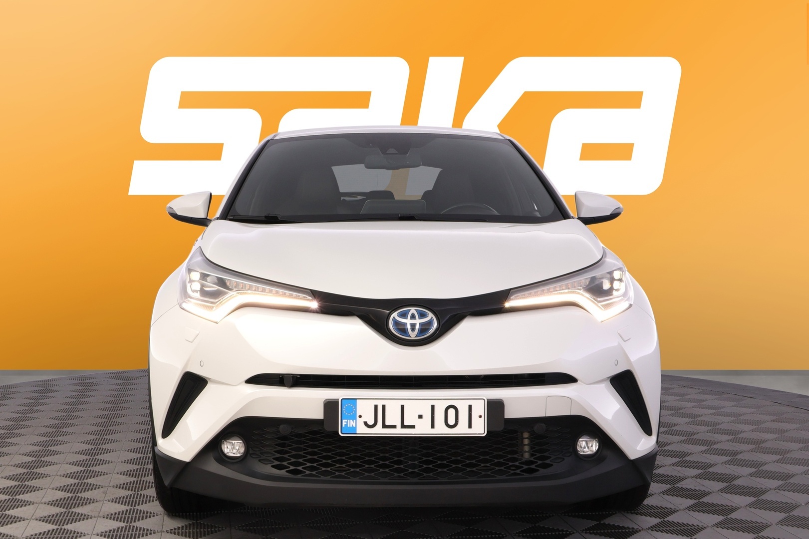 TOYOTA C-HR 2017