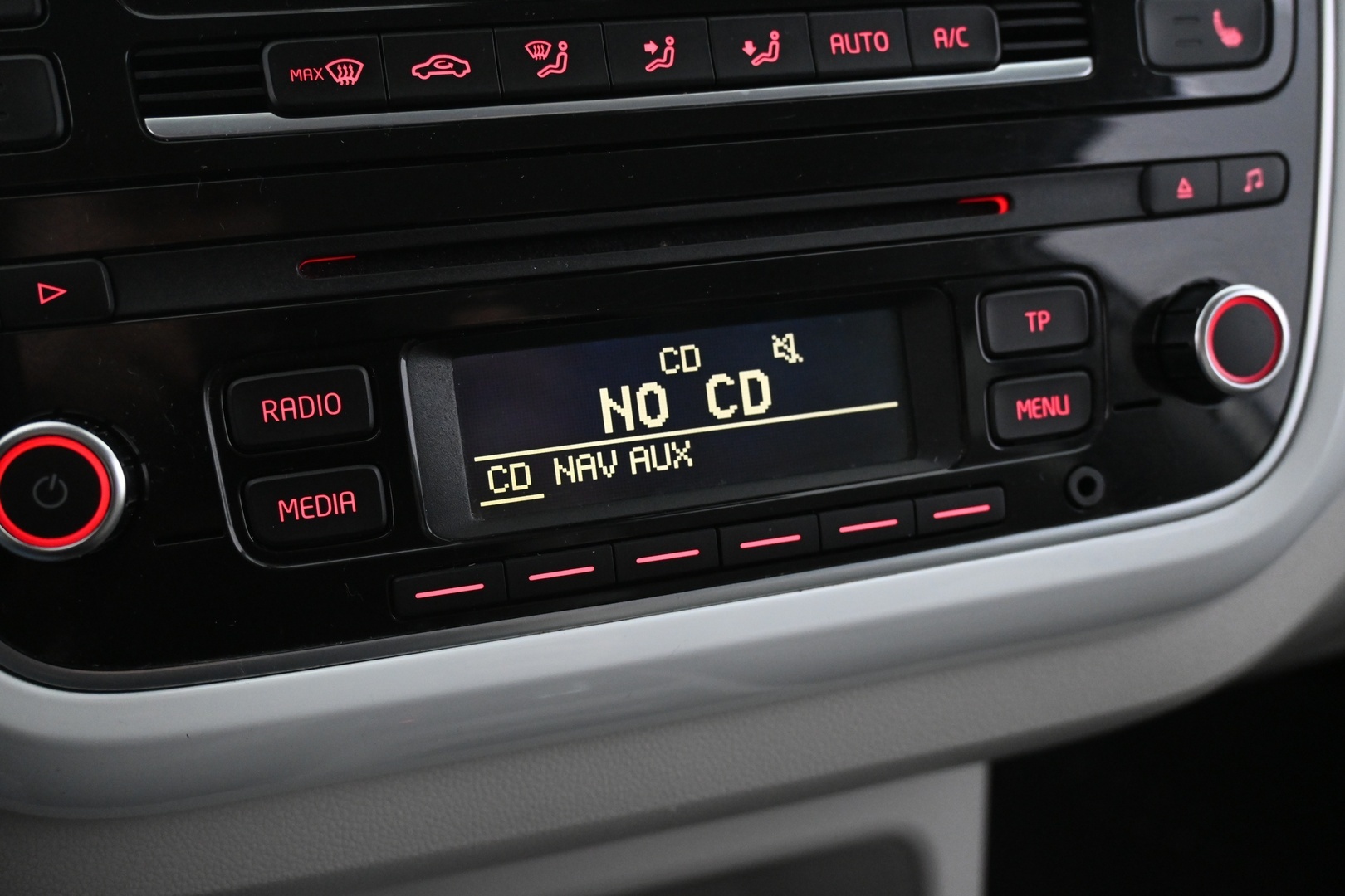 VOLKSWAGEN E-UP! 2017