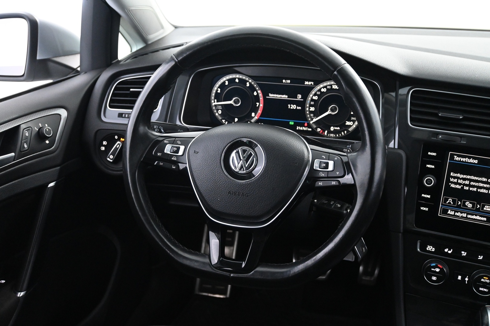 VOLKSWAGEN Golf 2018