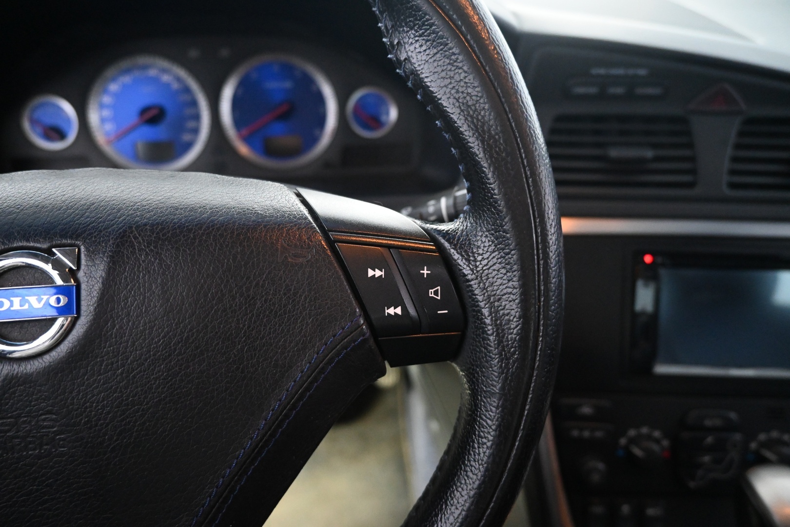VOLVO S60 2007