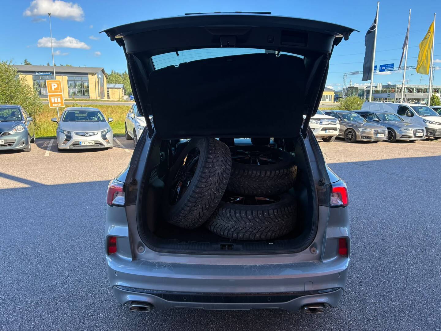 FORD Kuga 2023
