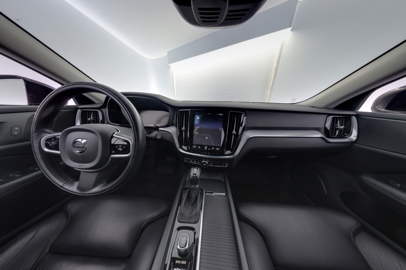 VOLVO V60 2021