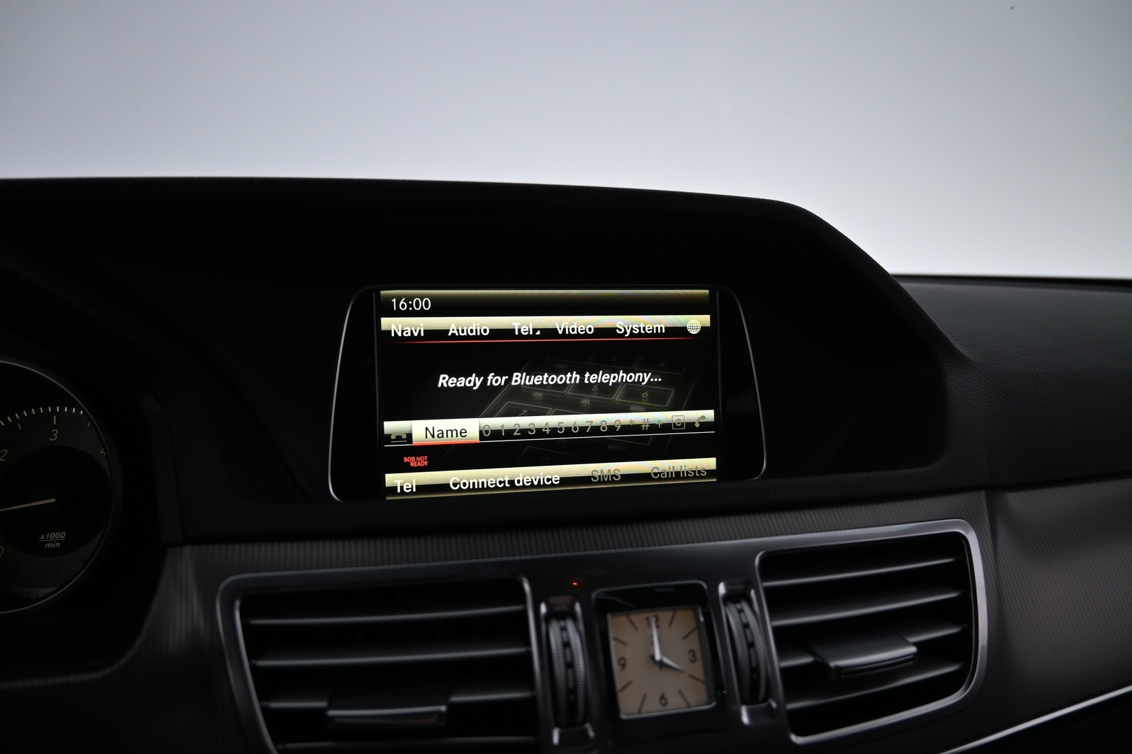 MERCEDES-BENZ E 2013