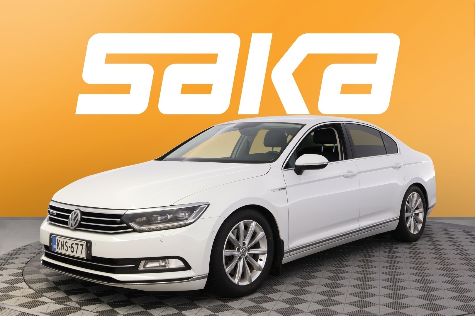 VOLKSWAGEN Passat 2016