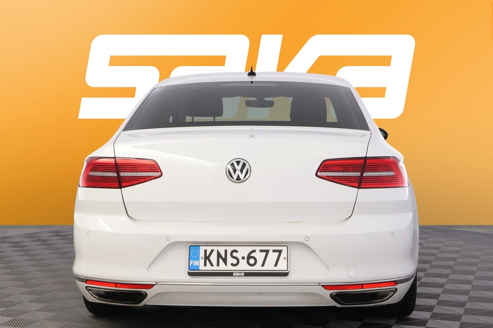 VOLKSWAGEN Passat 2016