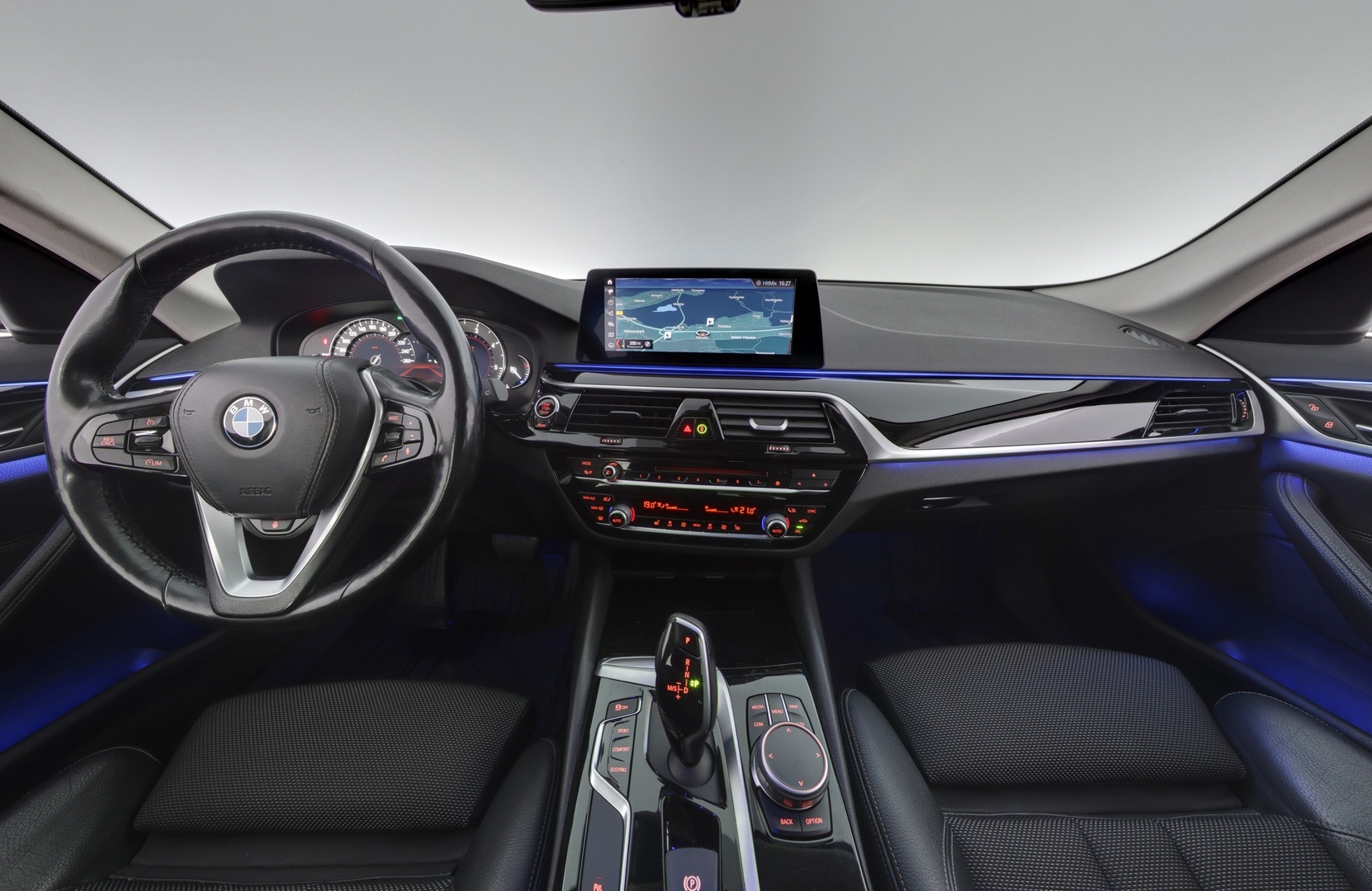 BMW 520 2019