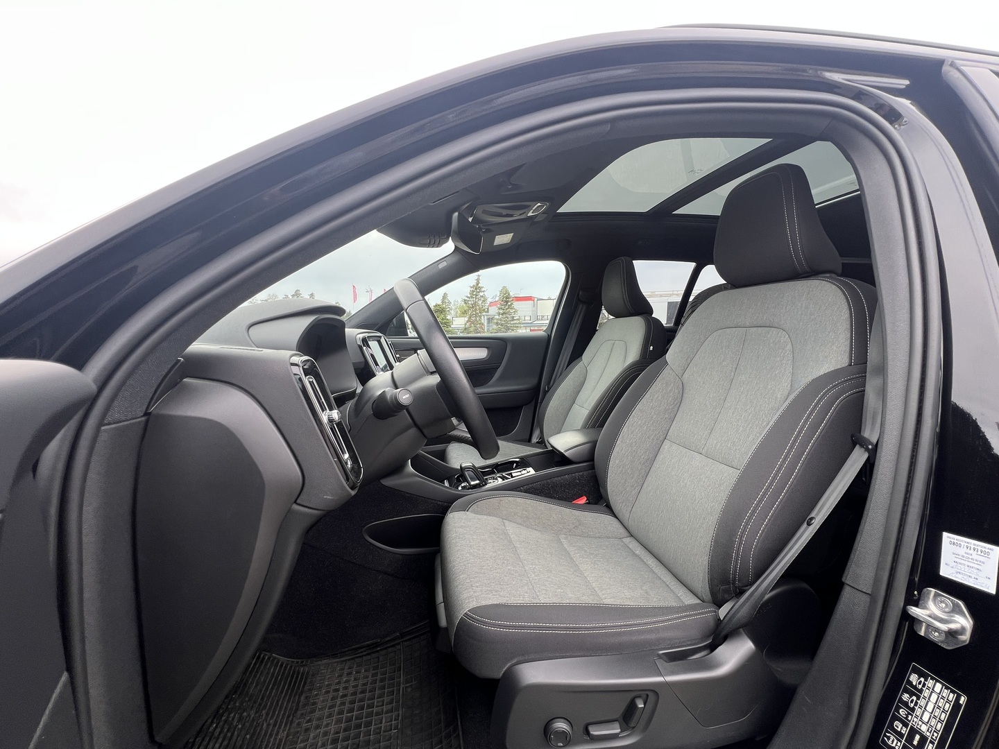 VOLVO XC40 2021