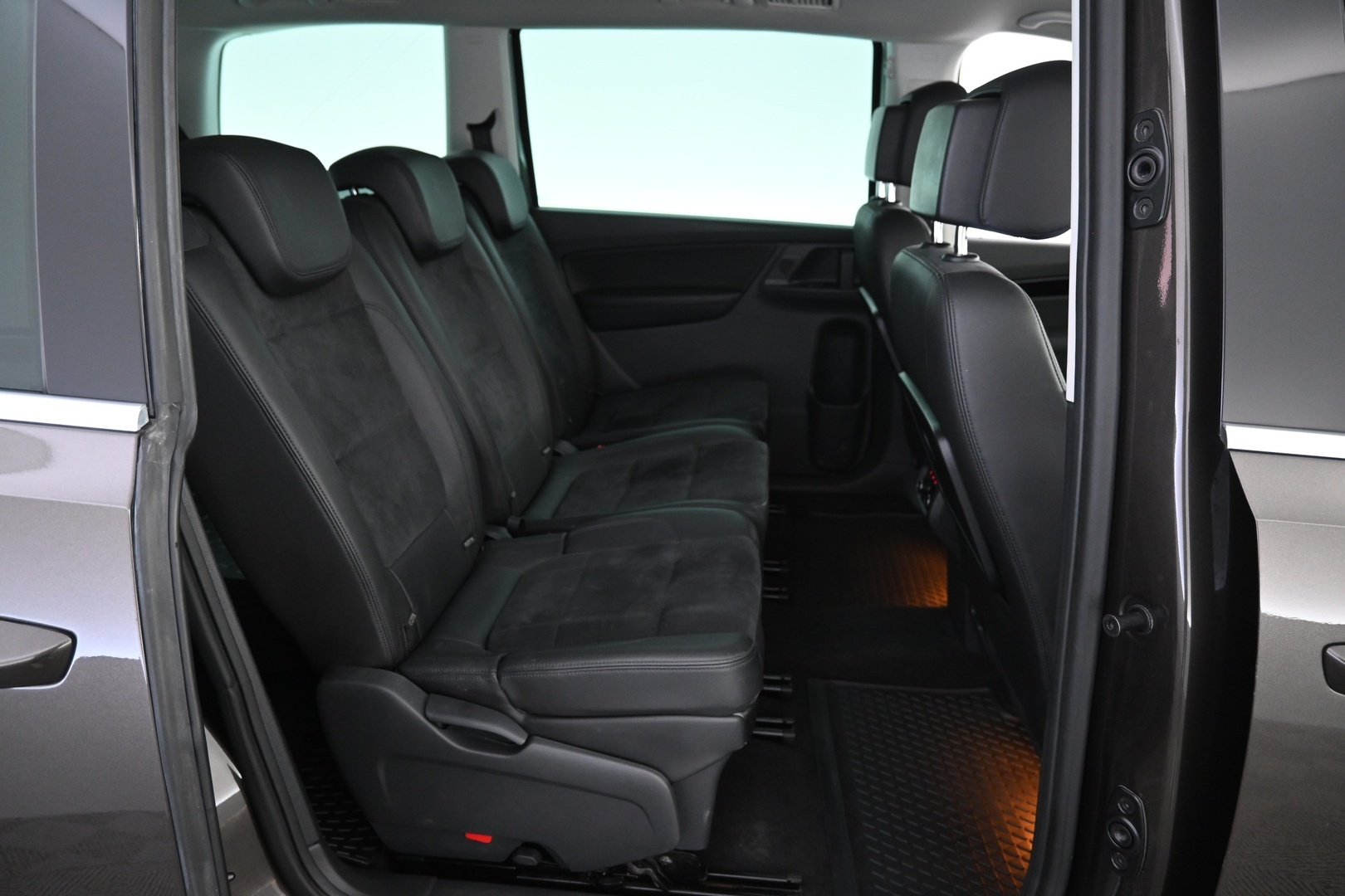 VOLKSWAGEN Sharan 2017