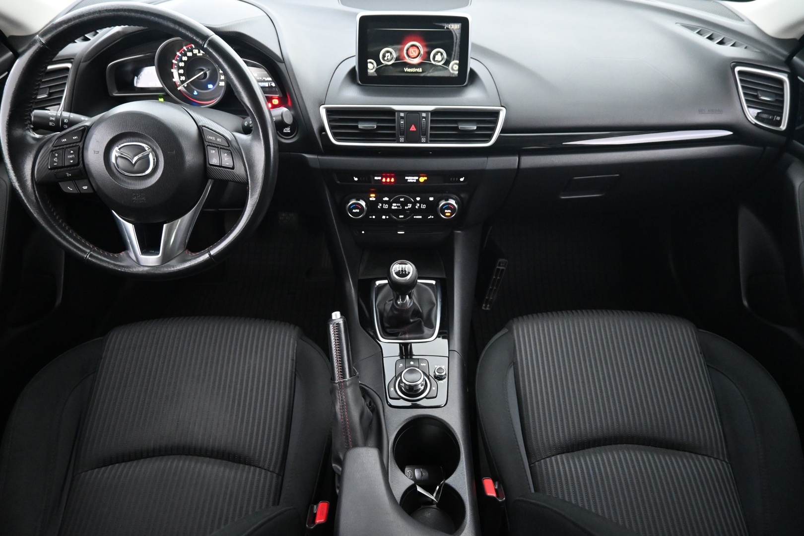 MAZDA 3 2014