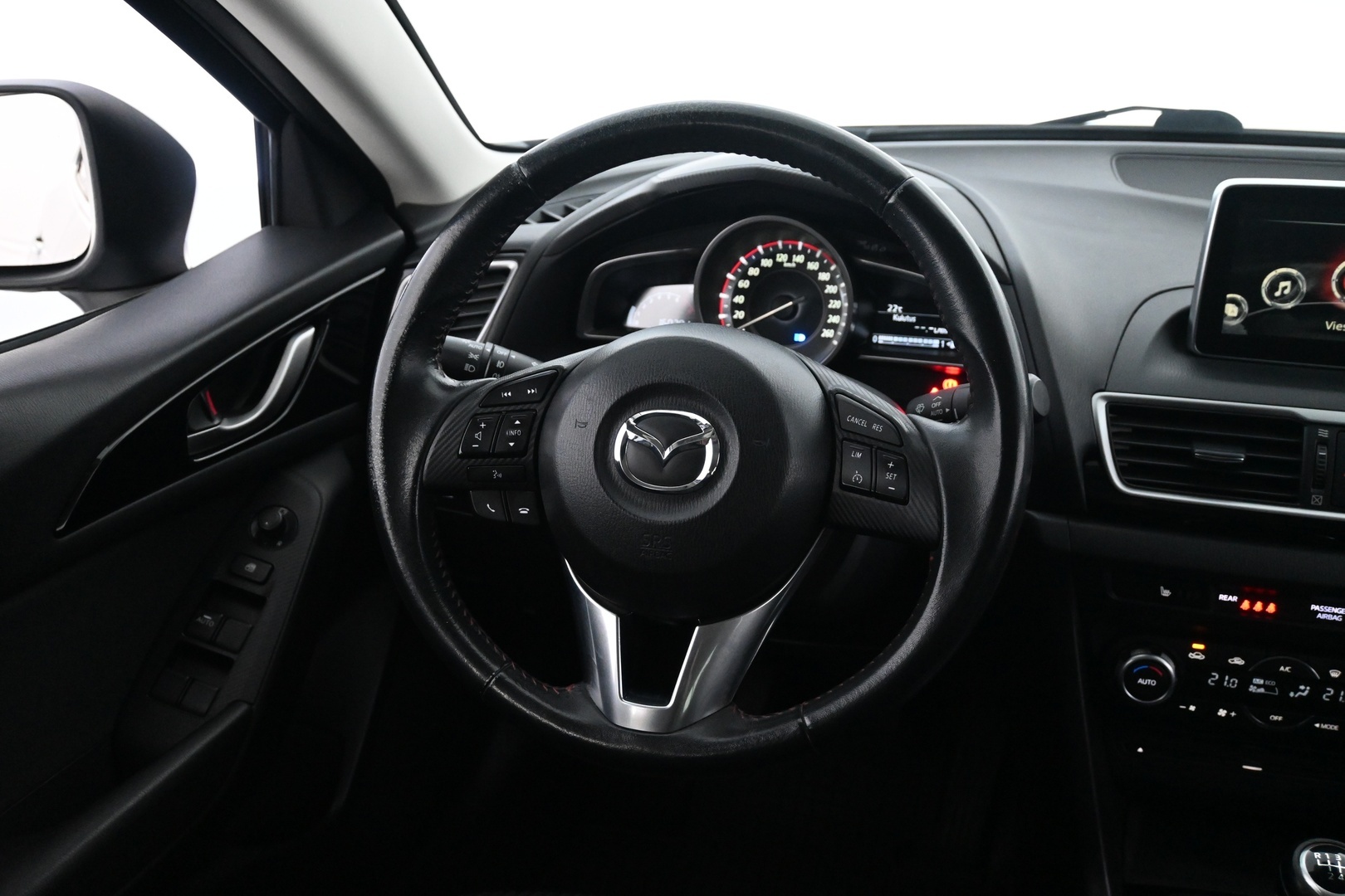 MAZDA 3 2014