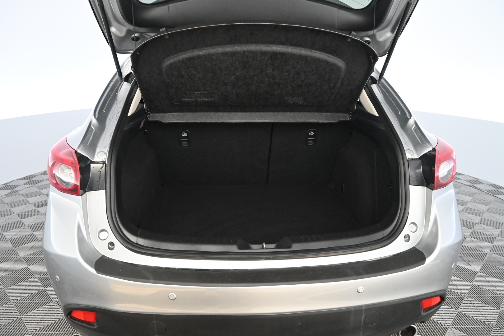 MAZDA 3 2014