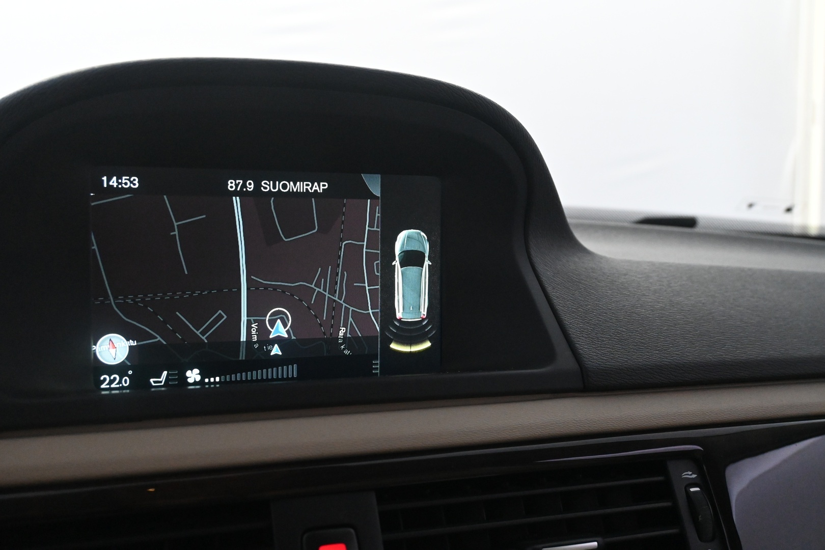 VOLVO XC70 2015