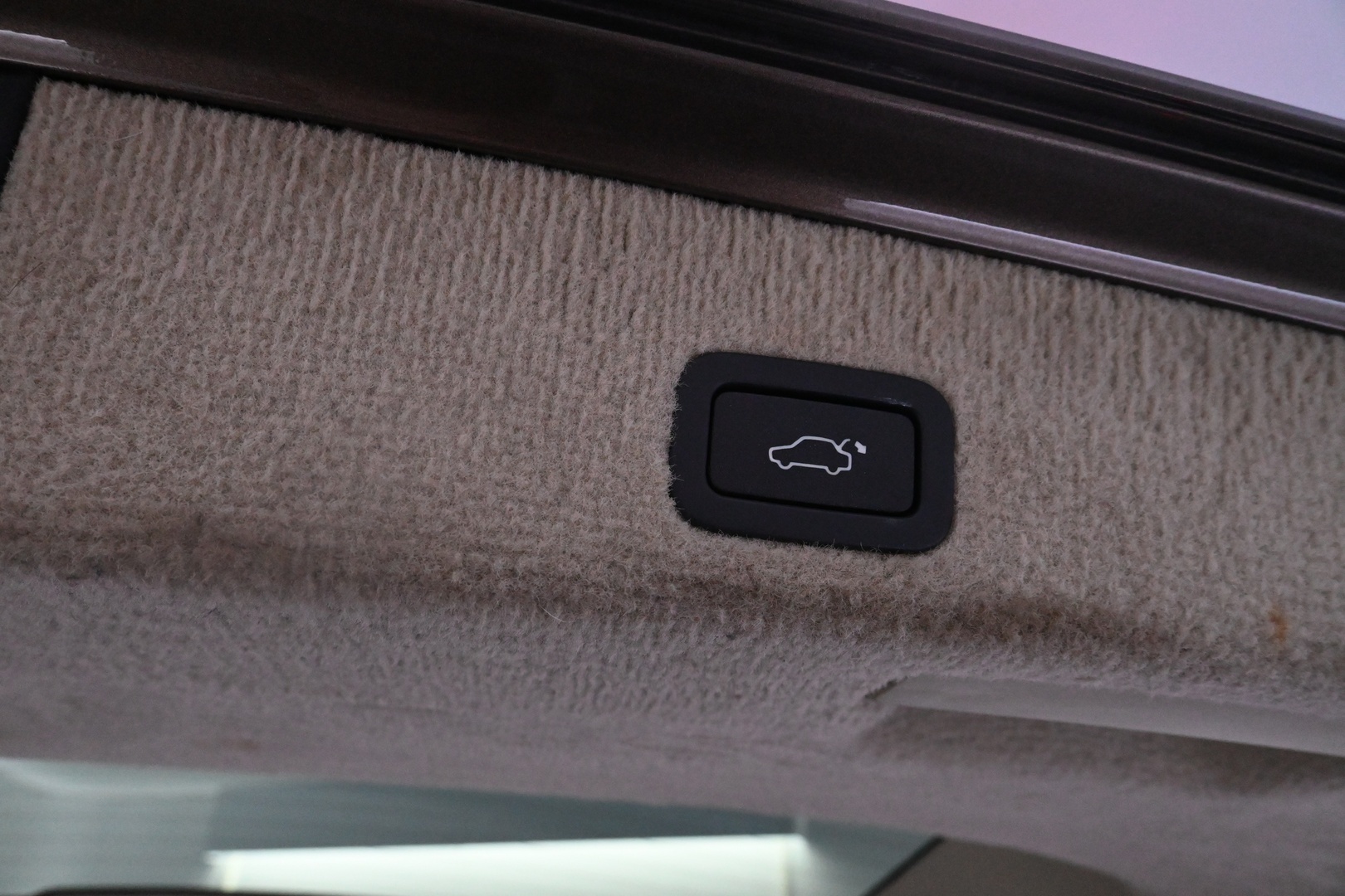 VOLVO XC70 2015