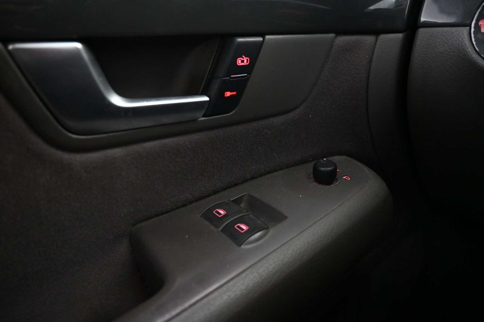 AUDI A4 2004