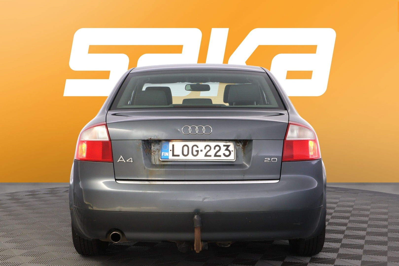 AUDI A4 2004