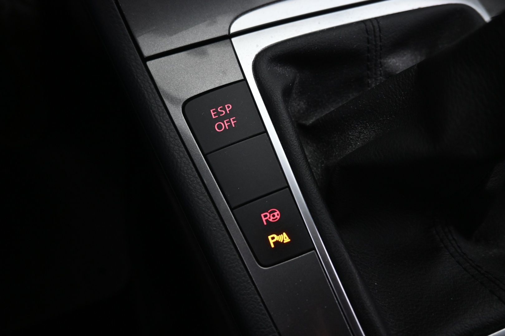 VOLKSWAGEN Passat 2010