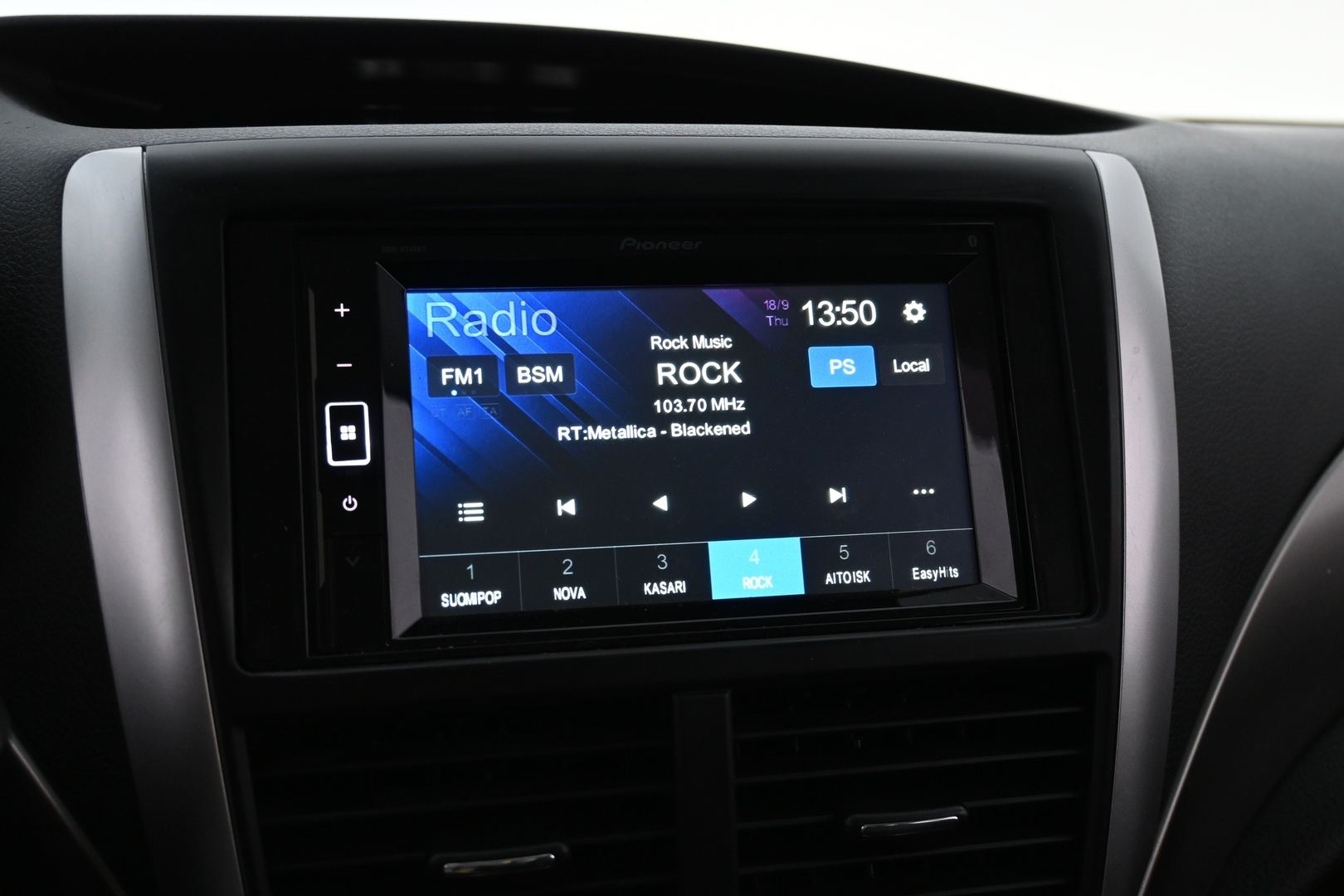 SUBARU Forester 2010