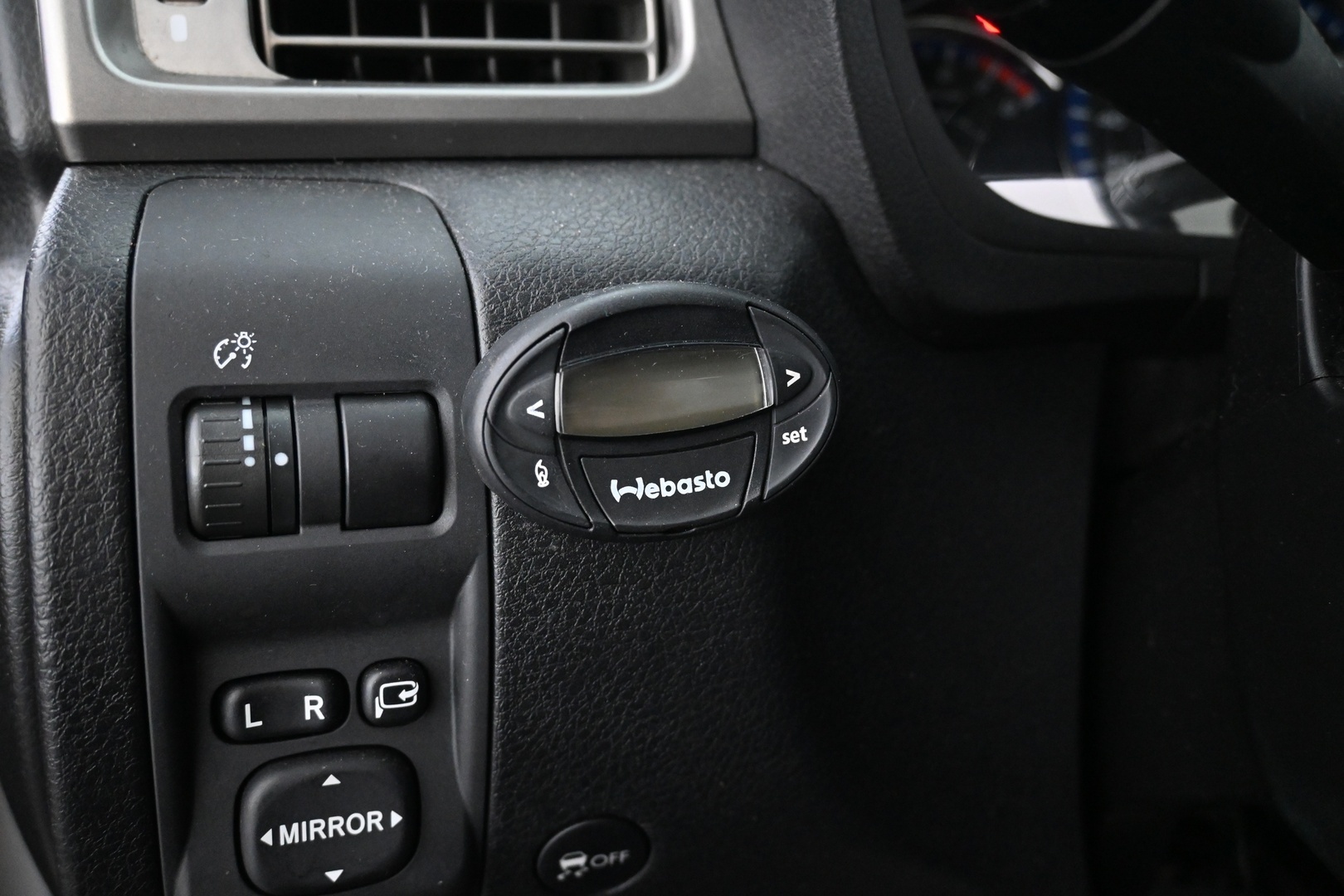 SUBARU Forester 2010